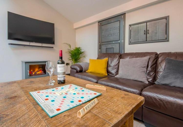 The Old Bakery - Luxury Three Bed House With Roof Terrace Holiday home Whitby